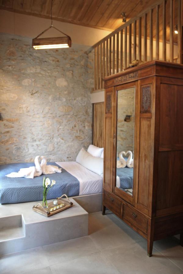 Kouloukouthiana Laini Guest Houses מראה חיצוני תמונה