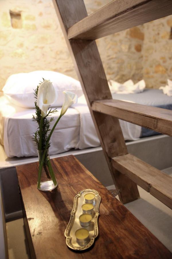 Kouloukouthiana Laini Guest Houses מראה חיצוני תמונה