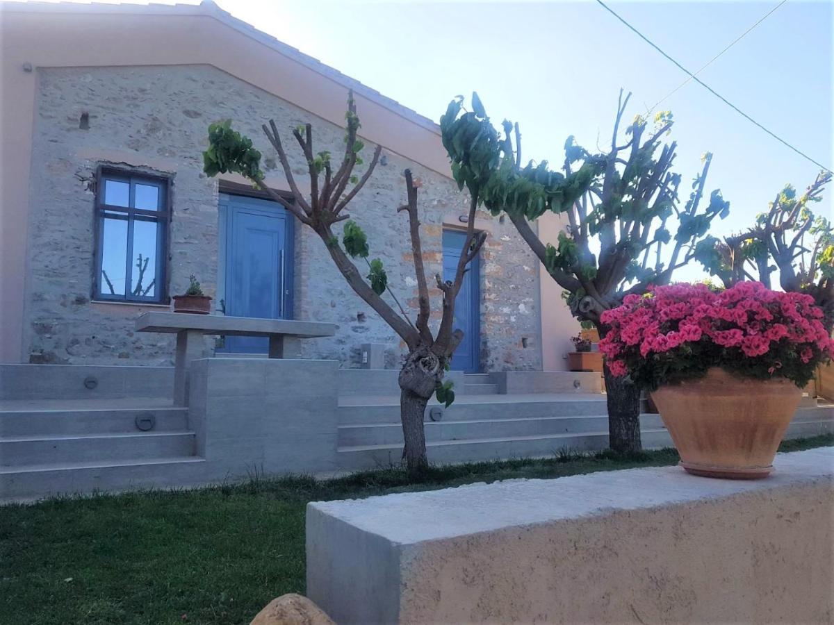 Kouloukouthiana Laini Guest Houses מראה חיצוני תמונה