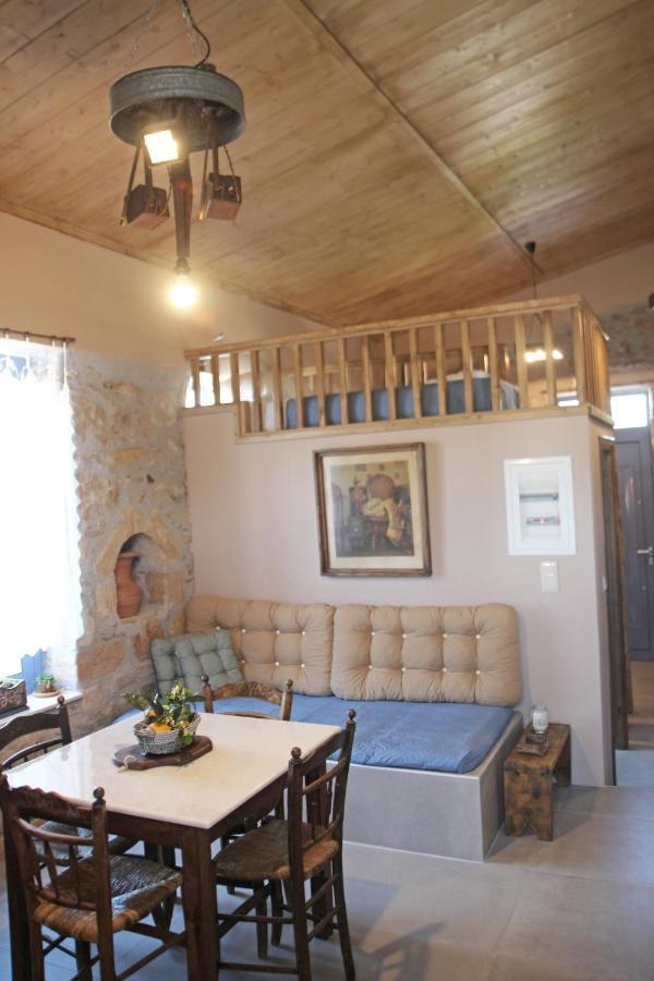 Kouloukouthiana Laini Guest Houses מראה חיצוני תמונה
